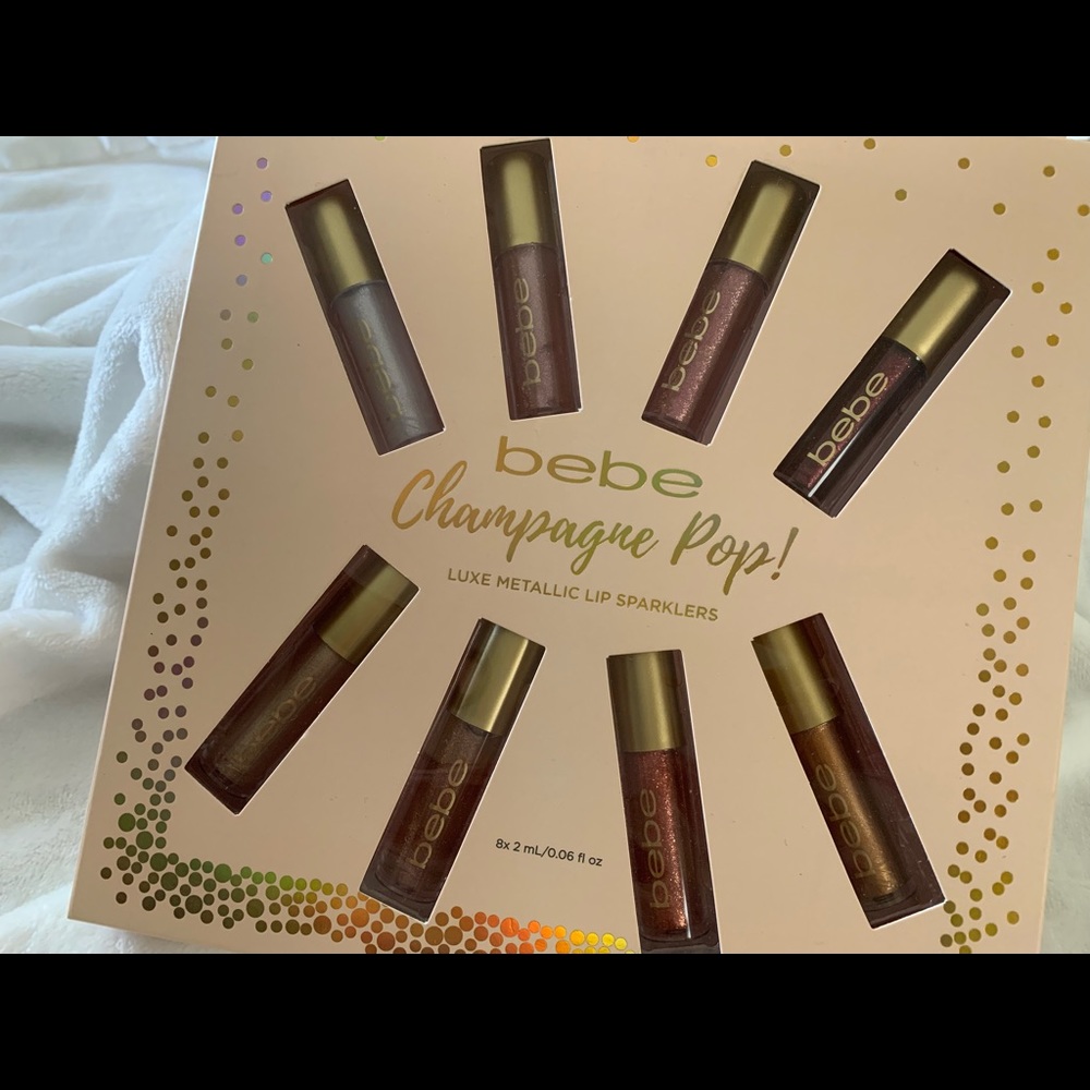Bebe luxe lip gloss